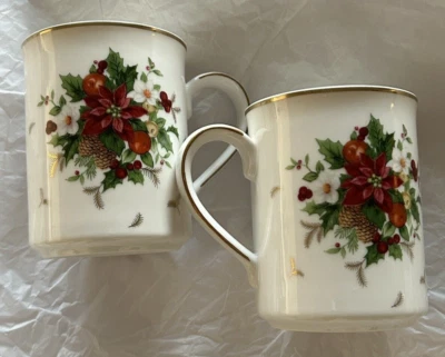 Mikasa "Holiday Delight" Set of 2 Flat Mugs ~ Gold Trim ~ Mint Cond Foto 1 de 4