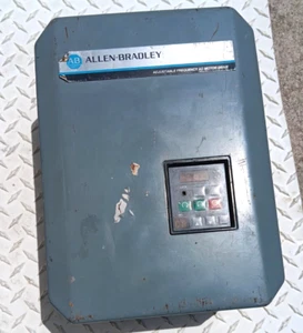 5 Hp AC Drive, Allen-Bradley 1333-CAB Ser D Adjustable Frequency AC Drive, 5HP - Picture 1 of 4