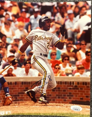 Barry Bonds Signed Autographed 8x10 Baseball Pirates Photo JSA coa - Image 1 of 4
