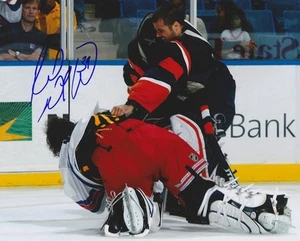 RICK DIPIETRO Signed NEW YORK ISLANDERS 8x10 FIGHT PHOTO - Picture 1 of 1