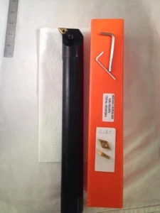 NUOVA BARRA ALESATRICE ACCIAIO 1-3/4" S28U-MDUNR4 CON INSERTI CARBURO KYOCERA DNMG 431 -W87 - Foto 1 di 9