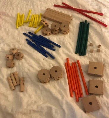 SCHYLLING Super MAKIT TOY Engineer Classic Wood Construction Toy - Image 1 of 2