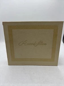 Vtg Record Album & 18 45 RPM Vinyl Records Christmas & More - Imagen 1 de 13