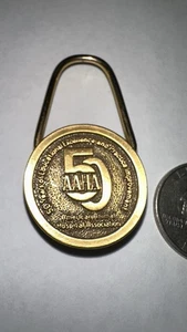 Vintage AAHA American Animal Hospital Association 50. Jubiläum Schlüsselanhänger Anhänger - Bild 1 von 2