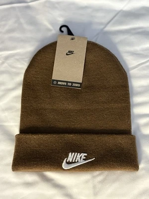 Nike Sportswear взрослых манжеты Beanie HF0186-247 желтовато-коричневый / белый вышитый логотип - Изображение 1 из 2