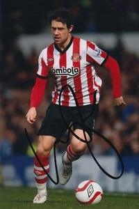 WAYNE BRIDGE HANDSIGNIERTES 6X4 FOTO - FOOTBALL AUTOGRAMM - SUNDERLAND. - Bild 1 von 1