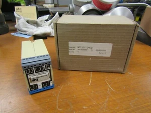 😎 NEW MEASUREMENT TECHNOLOGY MTL2211-24DC SWITCH OPERATED RELAY 2-CHANNEL - Picture 1 of 8