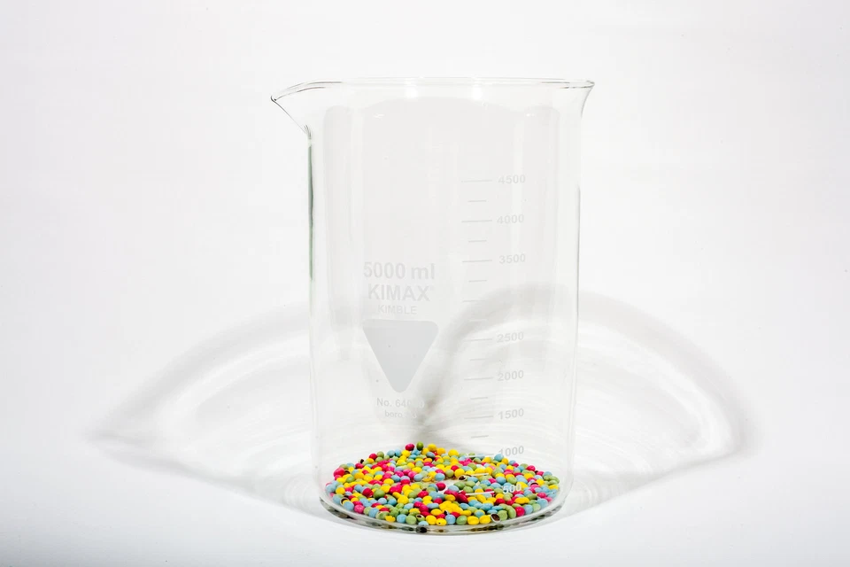 KIMBLE BOROSILICATE GLASS MEASURING BEAKER 5 LITRE (LABORATORY)