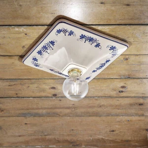 FerroLuce Lampada da soffitto quadrata dalle linee rustiche in ceramica decorata - Foto 1 di 3