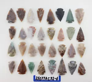 32 Piece Arrowheads - Bow Points - Pow-Wow - Deco - Jewelry - Hand Knapped Agate - Picture 1 of 5