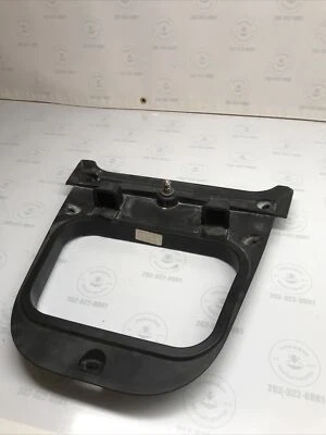 Yamaha WaveRunner 2013-2019 VX FX GP VXS VXR pieza de haz de cubierta OEM # F2S-U890L-04-00 Foto 1 de 4