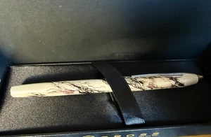 Cross Wanderlust Unique Gold & Black/ Chrome Fountain M nib Pen New "Very Rare" - Picture 1 of 5