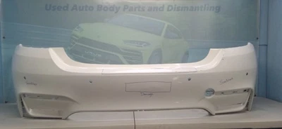 BMW M4 F82 F83 2015 2016 2017 2018 2019 2020 CUBIERTA DEL PARACHOQUES TRASERO OEM USADO Foto 1 de 4