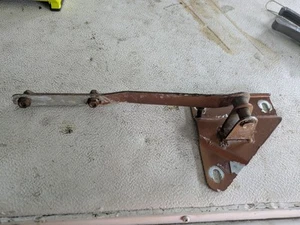1964 1965-1966 Ford Thunderbird Convertible Filler Panel Bracket Top 66 T-bird - Picture 1 of 2