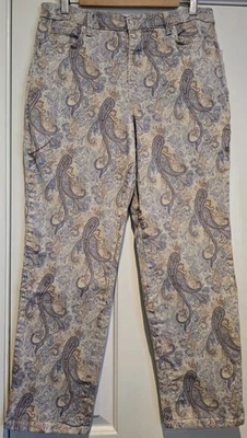 Women's Gloria Vanderbilt Paisley Print Amanda Jeans Tan Blue Brown Size 12 - Image 1 of 4