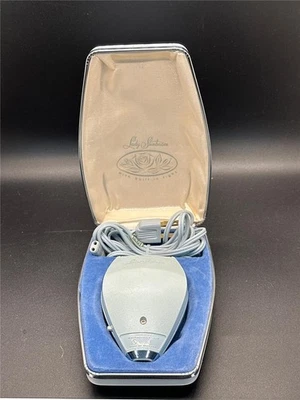 Navaja de viaje eléctrica Lady Sunbeam con papel tapiz azul estuche original 1969 Foto 1 de 4