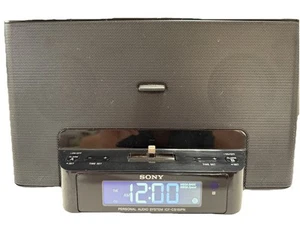 Sony ICF-CS15iP Dream Machine mit iPod 30 Pin Lautsprecher Dock - Grau/Chrom - Bild 1 von 3