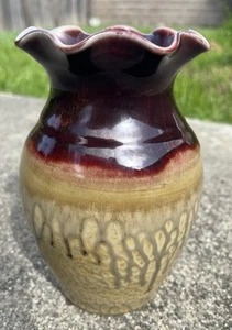 Vintage DK CLAY Art Pottery Vase 7” Sanford NC Drip Glaze Ruffle Top Excellent! - Picture 1 of 17