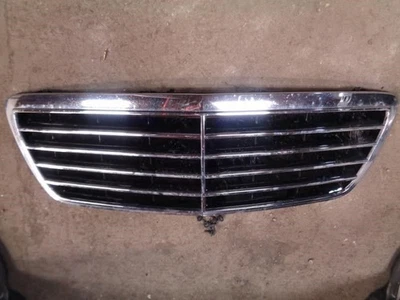 GRILLE 210 TYPE E320 FITS 00-03 MERCEDES E-CLASS 1136037 — 第 1/3 张图片