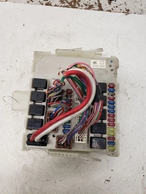 Fuse Box Engine VIN A 4th Digit VQ40DE Fits 05-07 XTERRA 1438390 - Image 1 of 4