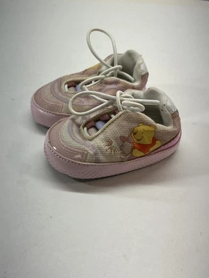 复古 2000 年代 Y2K 迪士尼小熊维尼婴儿鞋 1 码女宝宝运动鞋 — 第 1/4 张图片
