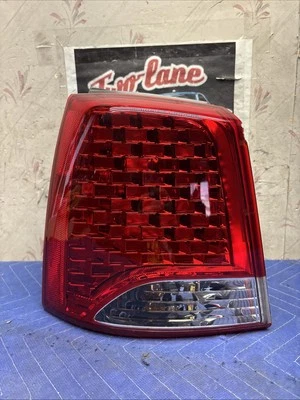 Read 2011-2013 Kia Sorento Rear Left Driver Side  Taillight 92401-1U100 (c5) Foto 1 de 4