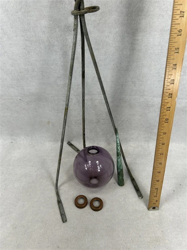 varilla de aligeramiento antigua con bola de vidrio púrpura collares de metal remate 1800 Foto 1 de 4