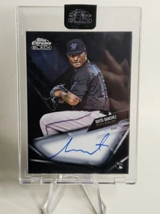 2021 Topps Chrome Black Sixto Sanchez Rookie Auto Miami Marlins RC - Bild 1 von 2