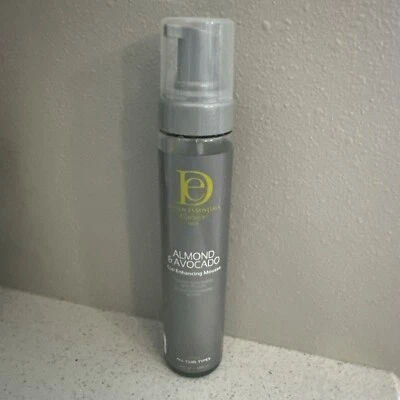 "¡NUEVO TAMAÑO!!" Mousse potenciadora de rizos de almendra y aguacate Design Essentials 10 fl. oz Foto 1 de 4