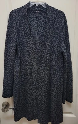 CARDIGÃ FEMININO STYLE & CO ESTAMPA DE LEOPARDO PRETO/CINZA TAMANHO L - Imagem 1 de 4