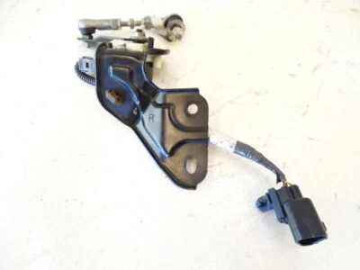 Lexus GX460 sensor, suspension height, right rear 89407-60040 - Imagen 1 de 2