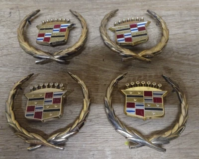 1974-78 Cadillac Eldorado Wheel Hubcap Cover Gold Wreath Emblem SET  (4Pc)  EC — 第 1/4 张图片