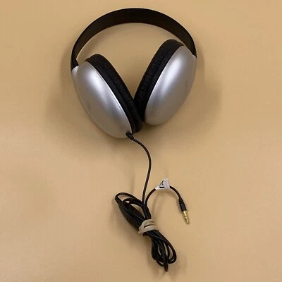 Koss UR21v - Headphones - full size - wired - 3.5 mm jack - Image 1 of 4