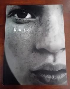 Kate Moss Fotobuch KATE - schöne Fotos 1996 PB - Bild 1 von 7