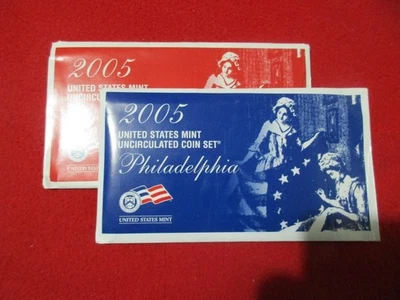 2005 P&D US Mint Set.  With envelopes of Issue.                         #MF-5097 - Image 1 of 2