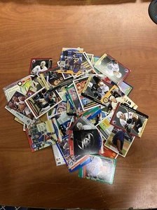 VINTAGE CARD COLLECTION MIXED SEE PICTURE 7.13Z - Picture 1 of 6