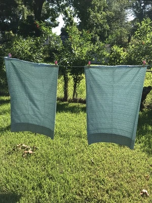 mainstays 枕套,蓝色圆点,2 件套,正装 — 第 1/4 张图片