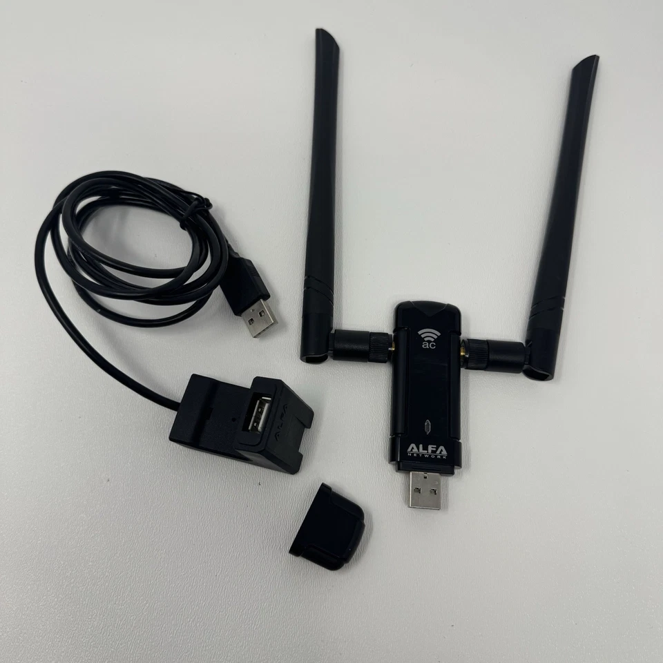 Alfa AWUS036AC AC1200 Dual-Band USB 3.0 WiFi Adapter 300Mbps/867Mbps High Gain - Image 1 of 4