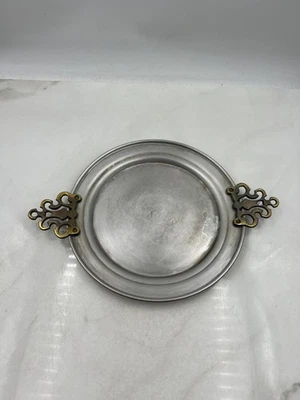 VTG Pfaltzgraff Yorktowne Serving Platter Tray Ornate Brass Tone Handles Round - Image 1 of 4