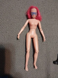 Figurina vintage 1973 Mego Batgirl 8 pollici posabile. Bello, senza costume - Foto 1 di 3