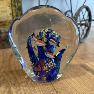 Kunst Glas Fisch Aquarium Briefbeschwerer Klappschale doppelseitig 6" hoch - Bild 1 von 8