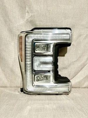Faro LED derecho Ford F250 F350 Super Duty 2017-2019 fabricante de equipos originales con lastre: HC3B-13005-CJ Foto 1 de 4