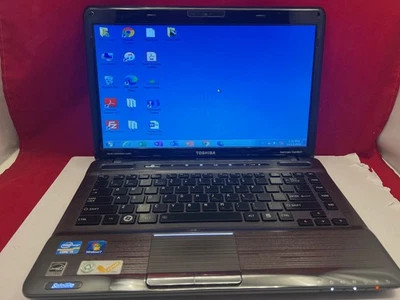 I5 Windows 7 Toshiba Satellite P745-S4217 Laptop - Image 1 of 4