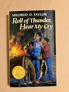 Roll of Thunder, Hear My Cry by Mildred D. Taylor (1976, Paperback) Newbery - Picture 1 of 1
