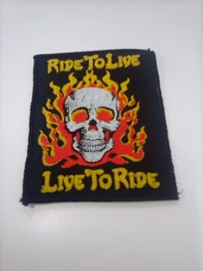 Vintage Biker Ride To Live To Ride Motorrad Flammen & Totenköpfe Patch 80er - Bild 1 von 3