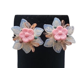 Western Germany Flower Clip On Earrings Glass Lucite Handmade Vintage Pink Clear - Picture 1 of 11