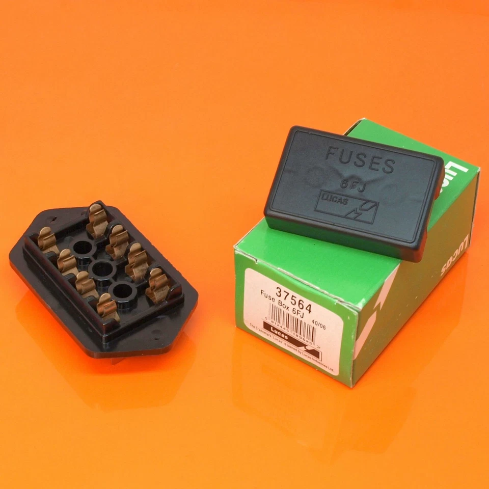Lucas 4 Way Fuse Box Holder 37564 6FJ Bulkhead For Mini Cooper S Classic Car - Image 1 of 4