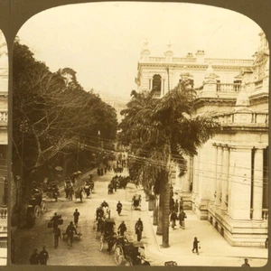 China, Hong-Kong: Queen Street, looking Northwest - Old Stereoview Photo - Picture 1 of 5