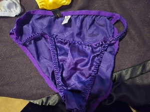 Fredericks of Hollywood Satin String Bikini size 6 - Picture 1 of 1