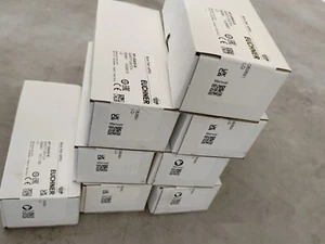 Interruptor de seguridad 1 pieza nuevo en caja EUCHNER TP-4-2131AC024M envío rápido - Imagen 1 de 2